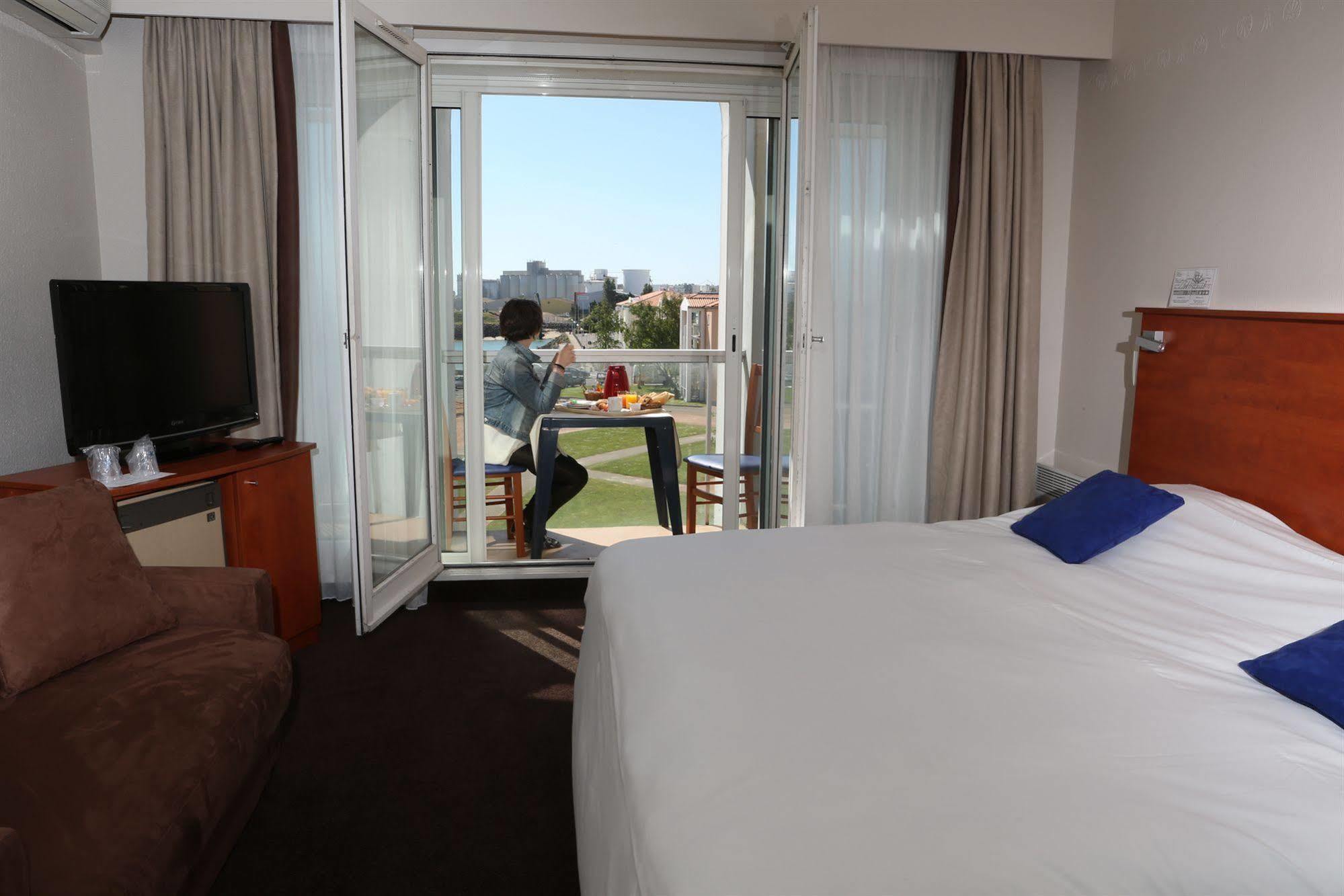 The Originals Boutique, Hotel Admiral'S, Les Sables-dʼOlonne Exterior foto